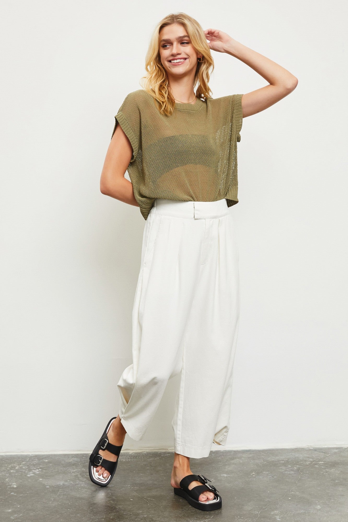 Boyfriend Knit Top in Olive