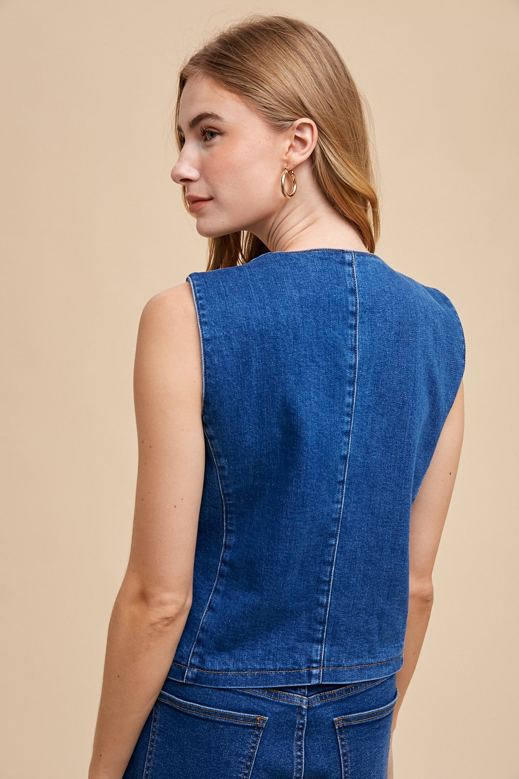 The 90’s Brittany Stretch Denim Vest in Dark Denim