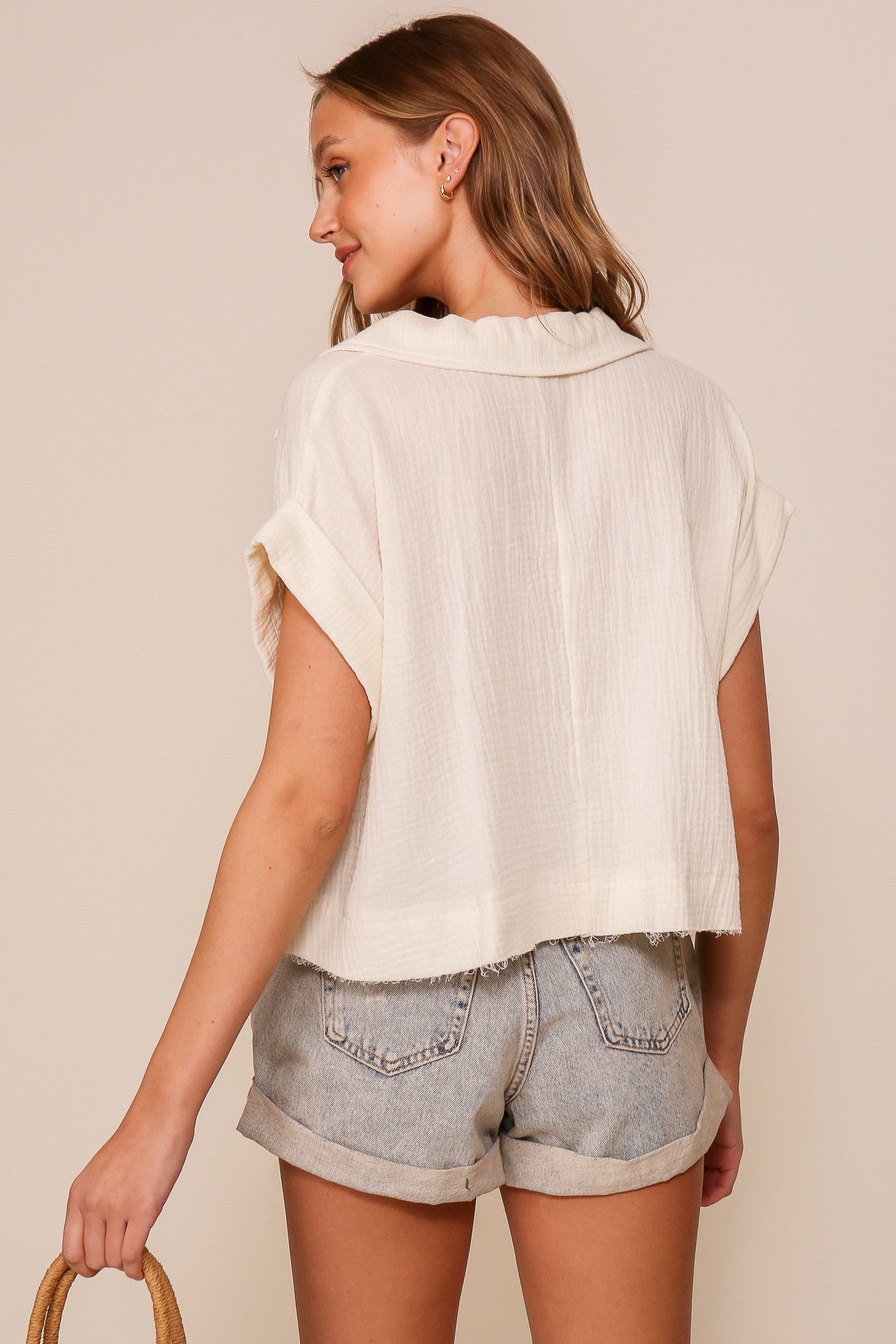 SO CHIC LINEN CROP TOP IN OFF WHITE